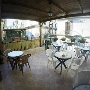 Hotell Colombo, Neapel
